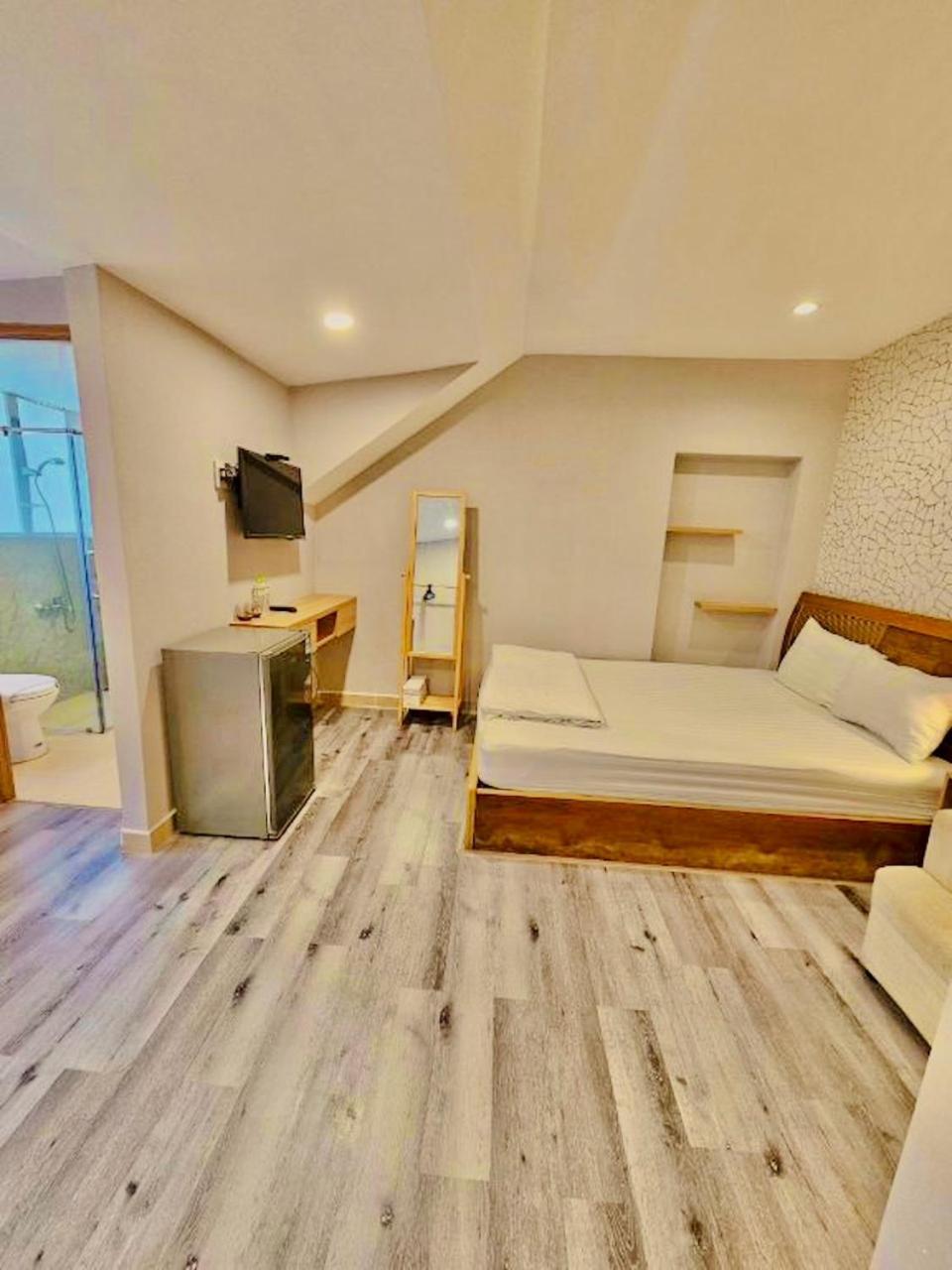 הו צ'י מין סיטי Simmi 5 Hotel & Apartment מראה חיצוני תמונה